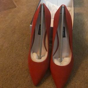 Red Nine West SuSu, Size 10